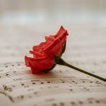 Terapias alternativas frente al duelo: musicoterapia y aromaterapia